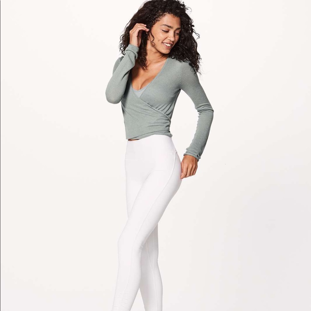 Lululemon knit wrap